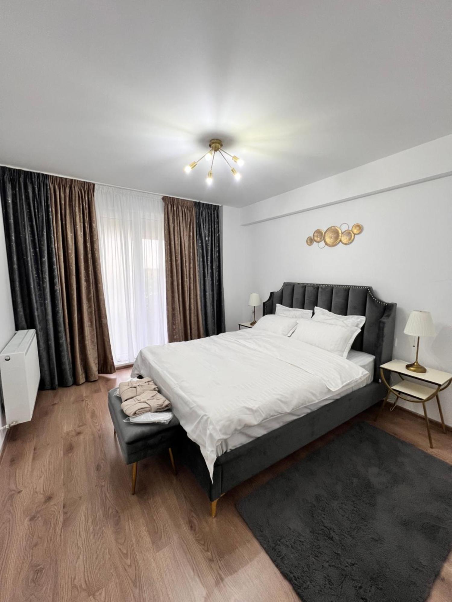 Sun Apartments Otopeni Exterior photo